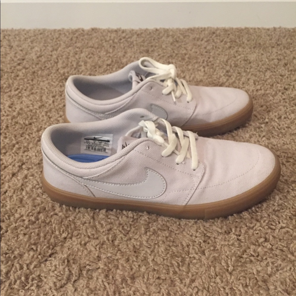 Women Nike SB Portmore ll Skate Sneakers Gray